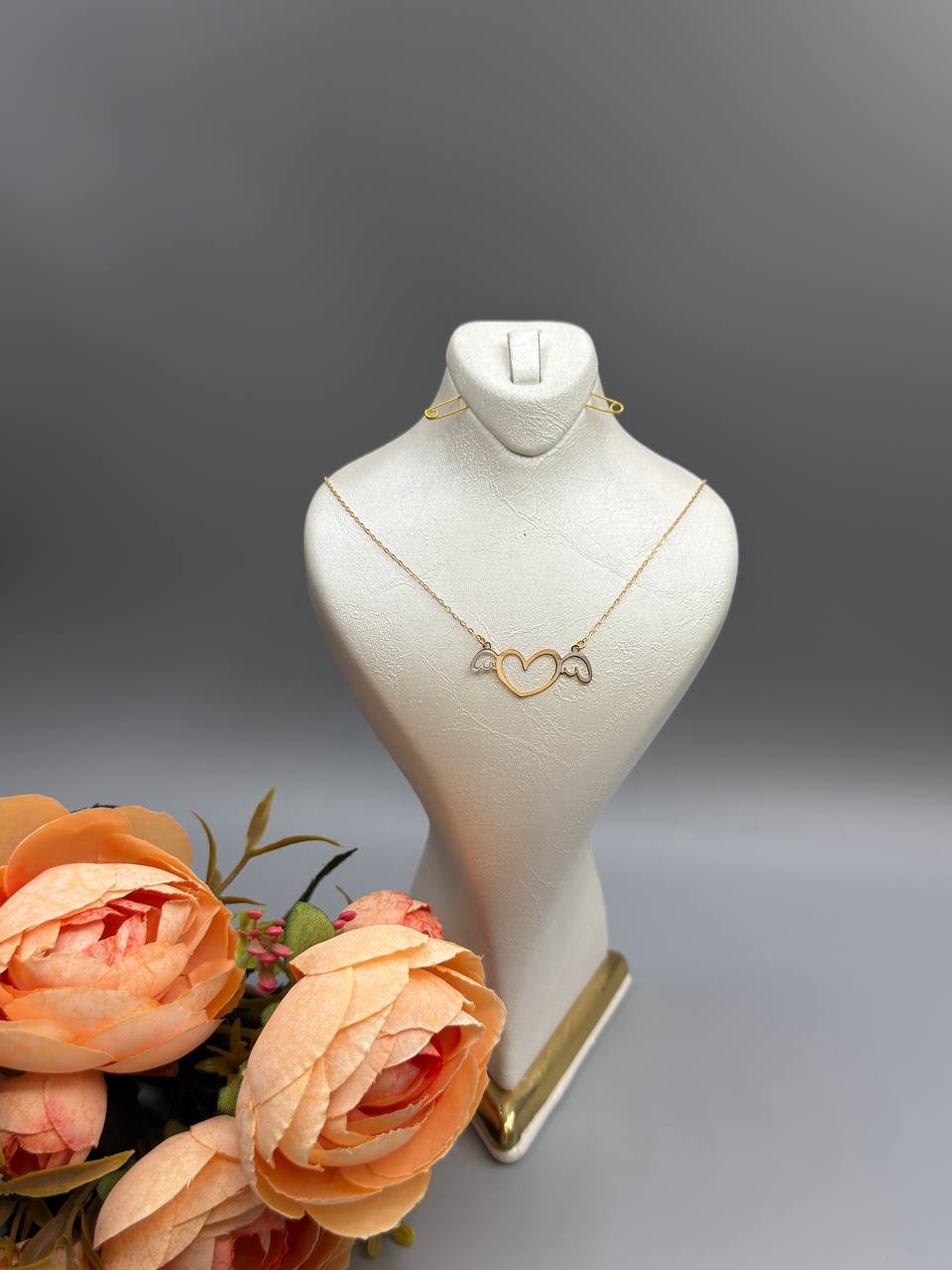 گردنبند متصل