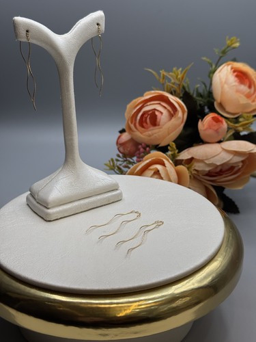 گوشواره ساده پیچی طلا ۱۸ عیار کد ۳۸