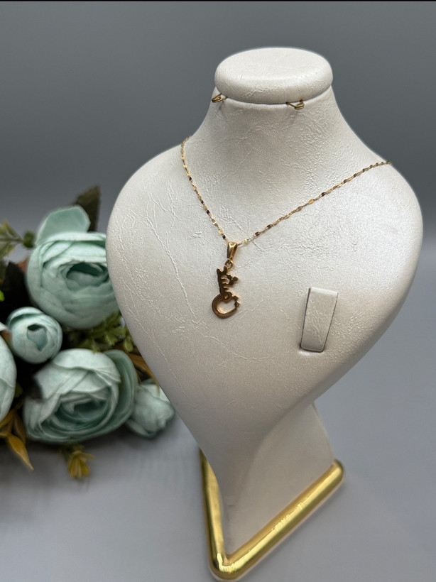 آویز طلای عشق