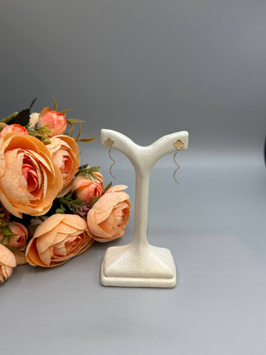 گوشواره بخیه ای
